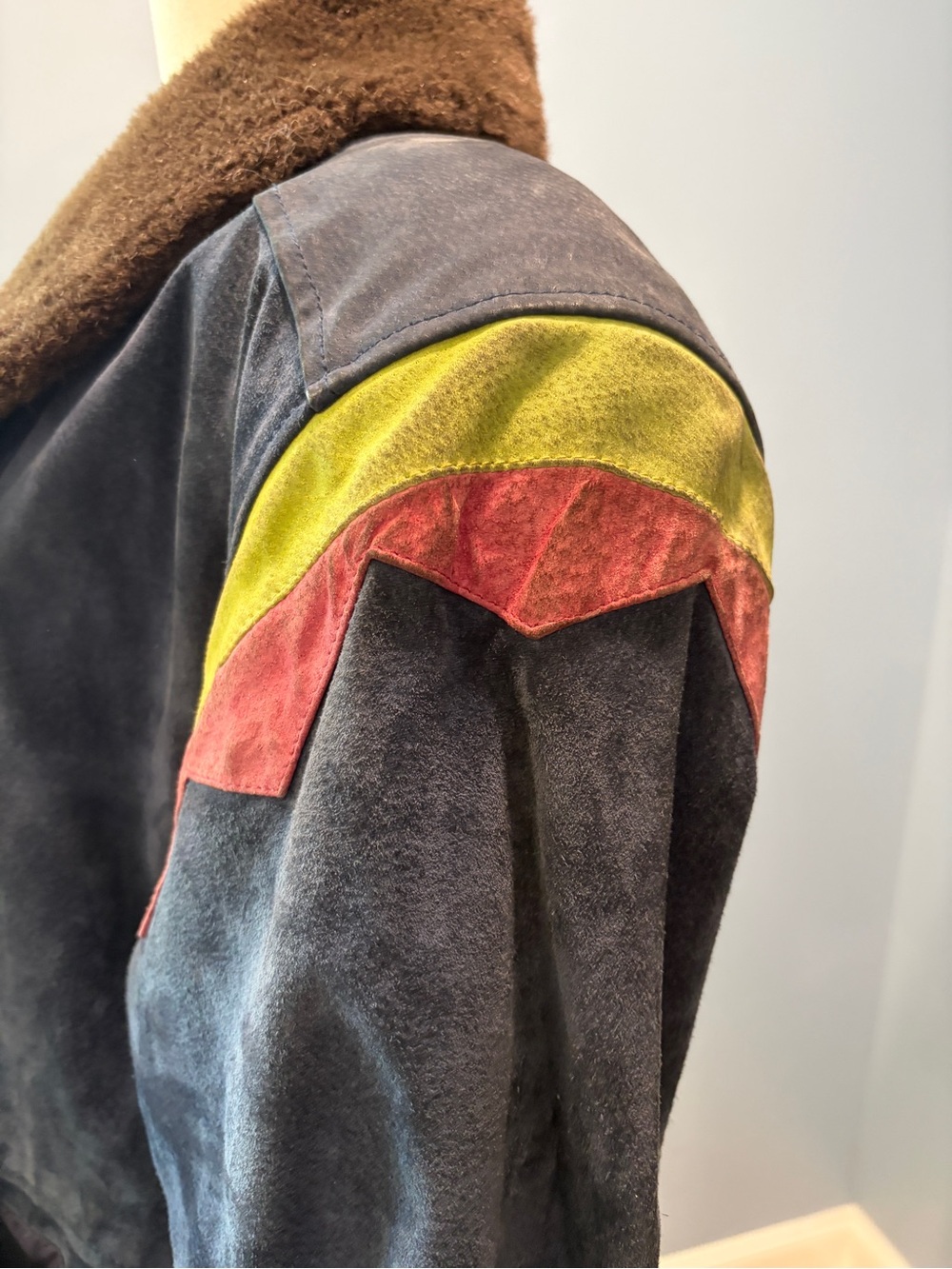 Rare Vintage Sonneur Suede Leather Jacket Faux Fur Collar Southwest Colorblock - Picture 5 of 10